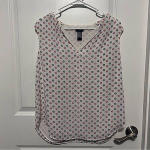 Ann Taylor Factory White Red & Blue Flowers Lightweight Sleeveless Tank